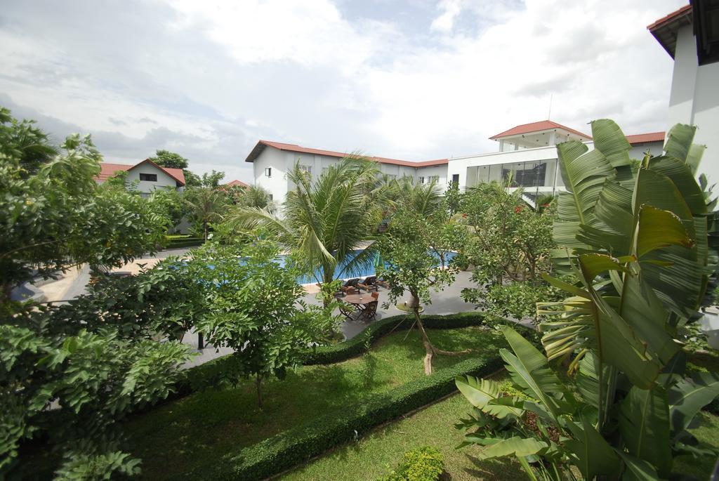 Paradise Angkor Villa Hotel Siem Reap Buitenkant foto
