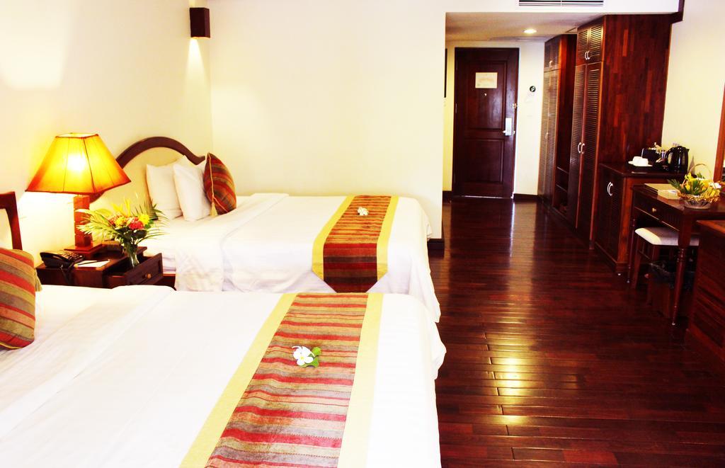 Paradise Angkor Villa Hotel Siem Reap Buitenkant foto