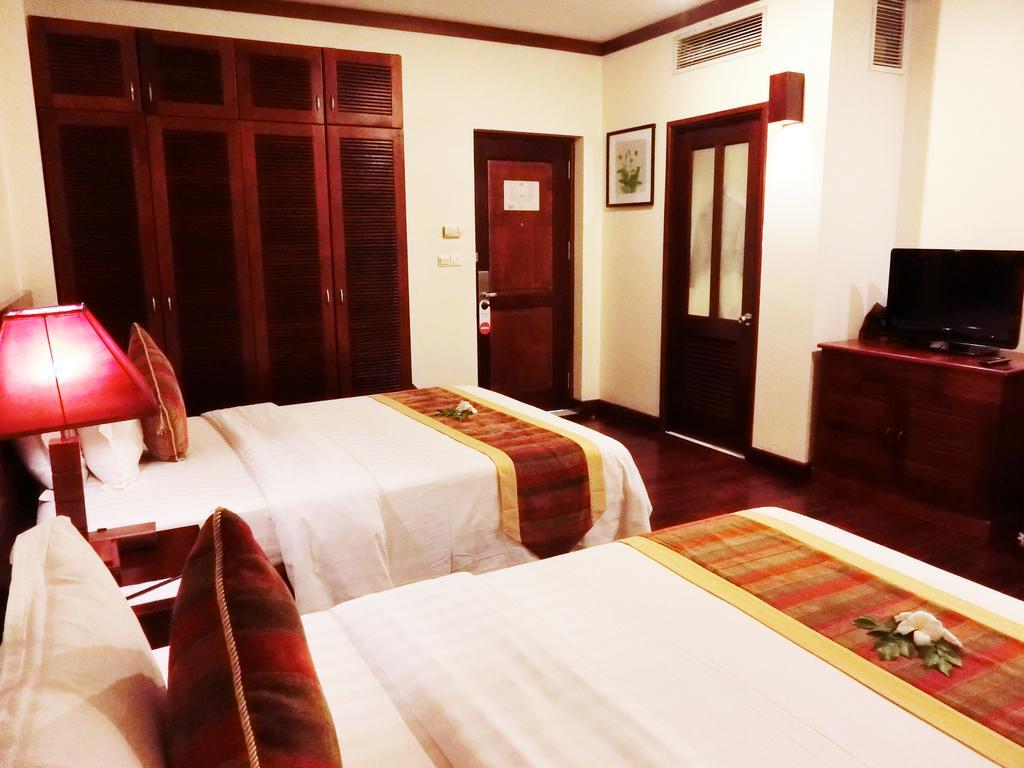 Paradise Angkor Villa Hotel Siem Reap Buitenkant foto